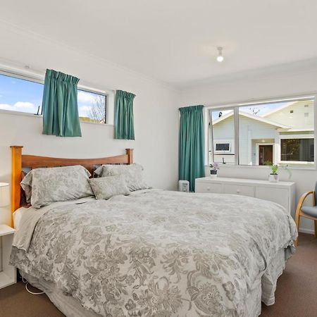Karori Kabin - Karori Holiday Home ウェリントン エクステリア 写真